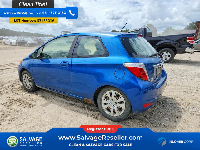 Used 2013 Toyota Yaris L FWD image 3