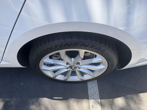 Used 2019 Audi A4 2.0T Premium w/ Convenience Package FWD image 15
