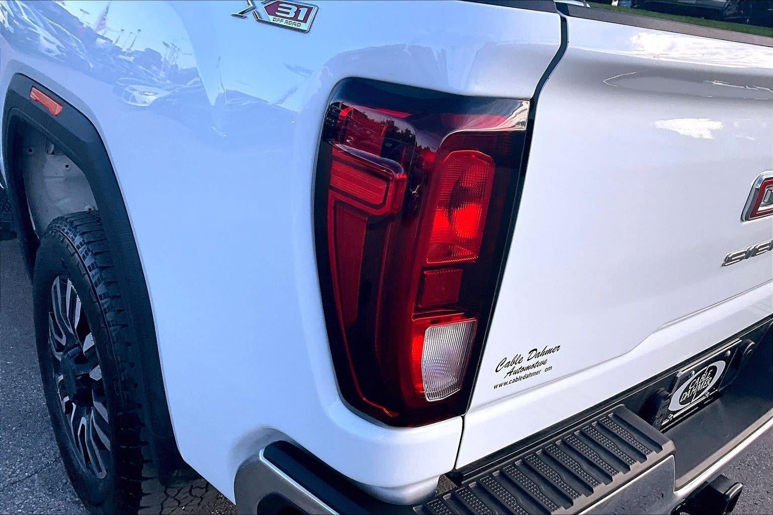 Used 2024 GMC Sierra 2500 Pro AWD/4WD image 25