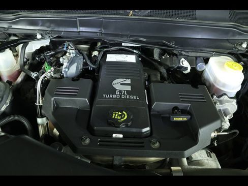 Used 2024 RAM 3500 Laramie w/ Night Edition image 24