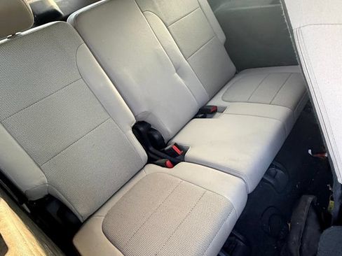 Used 2023 Chevrolet Traverse LS w/ Safety Package FWD image 11