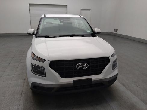 Used 2021 Hyundai Venue SE image 14