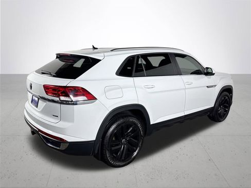 Certified 2023 Volkswagen Atlas Cross Sport SE w/ Panoramic Sunroof Package image 6