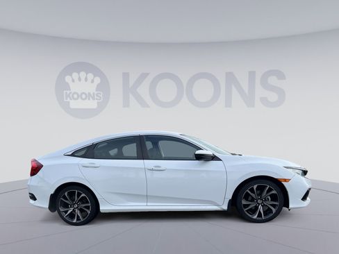 Used 2019 Honda Civic Sport image 8