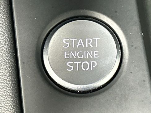 Used 2022 Audi A5 2.0T Premium Plus w/ Premium Plus image 23