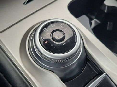 Certified 2023 Ford Explorer XLT RWD image 25
