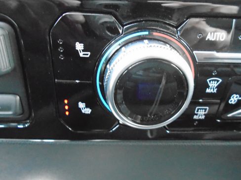 Certified 2024 GMC Sierra 2500 SLE image 65