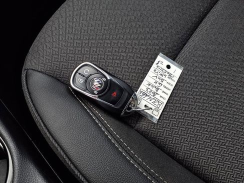 Certified 2023 Buick Encore GX Preferred w/ Cold Weather Comfort Package image 11