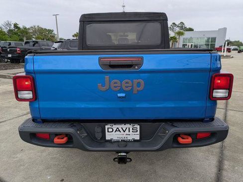 Certified 2020 Jeep Gladiator Mojave AWD/4WD image 5