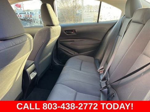 Used 2025 Toyota Corolla LE FWD image 11