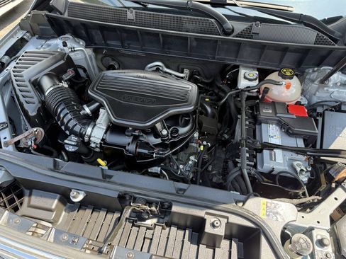 Used 2019 GMC Acadia SLT AWD/4WD image 17