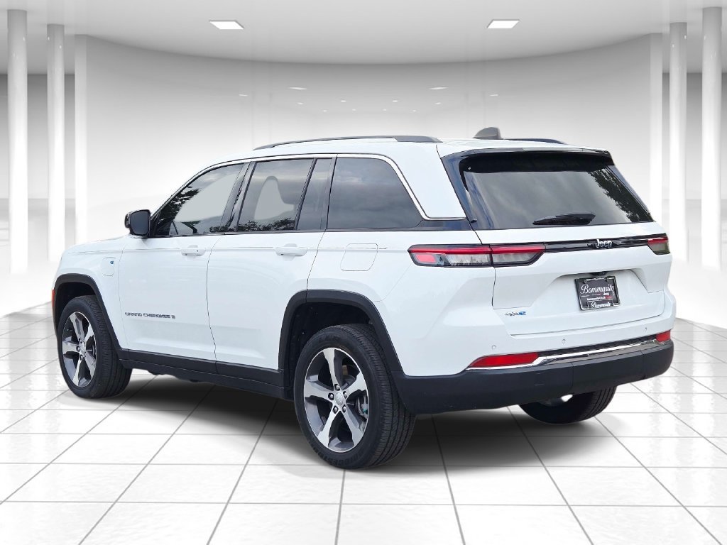 Used 2023 Jeep Grand Cherokee 4WD 4xe image 5