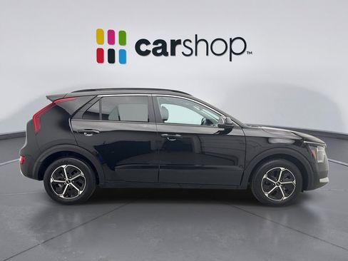 Used 2024 Kia Niro EX image 6