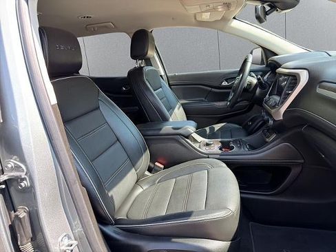 Used 2023 GMC Acadia Denali AWD/4WD image 15