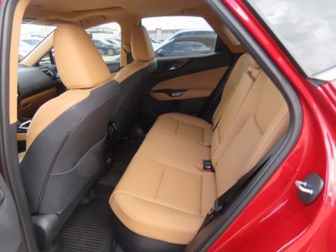 Used 2026 Lexus NX 350h AWD w/ Accessory Package (2T) image 19