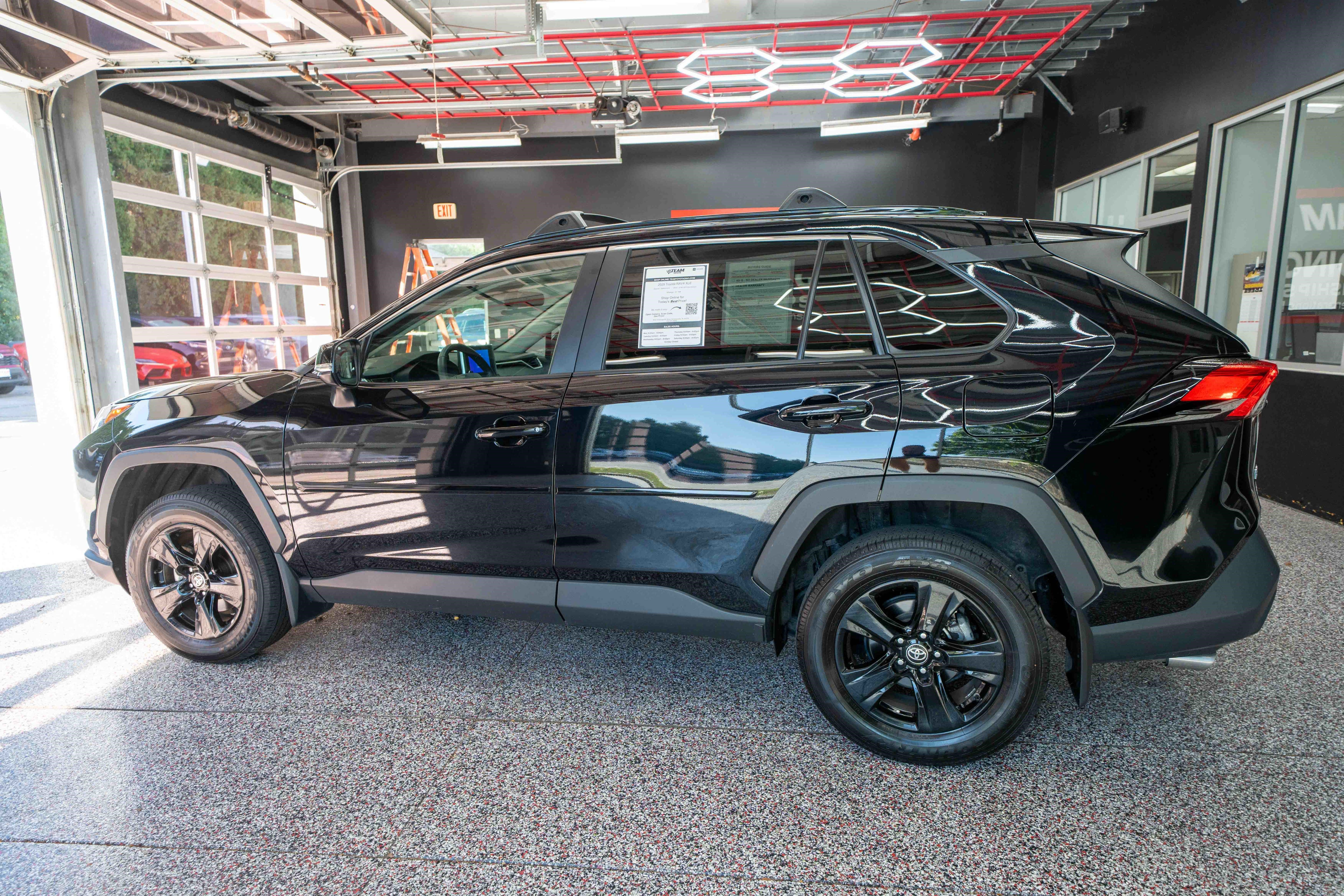 Used 2025 Toyota RAV4 XLE w/ Convenience Package AWD/4WD image 3