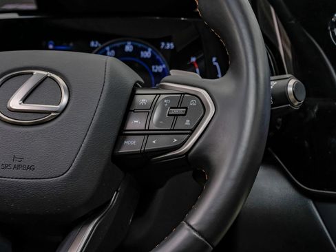 Used 2024 Lexus NX 250 FWD image 22