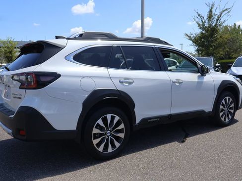 Used 2025 Subaru Outback Touring XT w/ Popular Package #2 AWD/4WD image 13