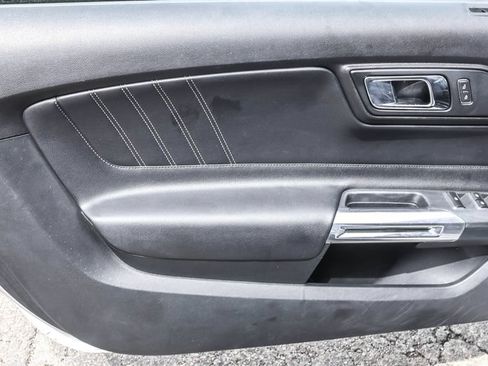 Used 2016 Ford Mustang Premium RWD image 26
