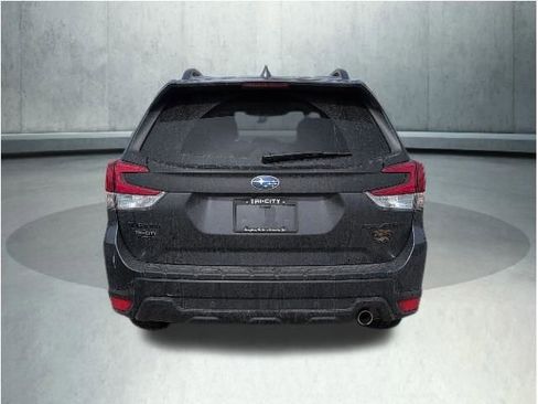 Used 2022 Subaru Forester Wilderness image 7