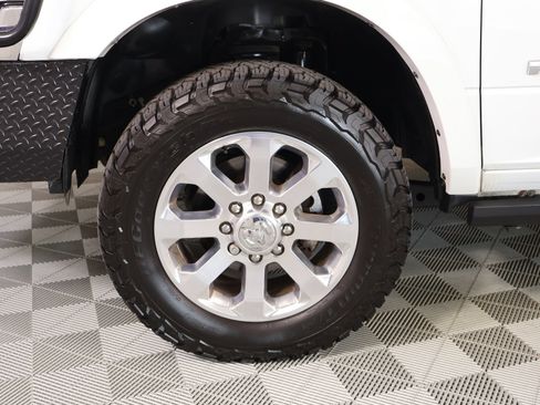 Used 2022 RAM 2500 Laramie AWD/4WD image 19