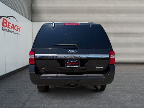 Used 2015 Ford Expedition EL XLT w/ Equipment Group 202A RWD image 15