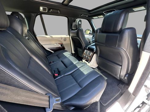 Used 2015 Land Rover Range Rover Supercharged AWD/4WD image 63