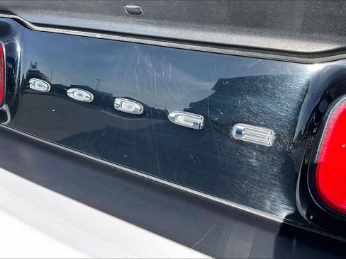 Used 2022 Dodge Challenger SXT w/ Driver Convenience Group image 29