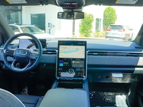 Used 2026 GMC Sierra EV Elevation image 15