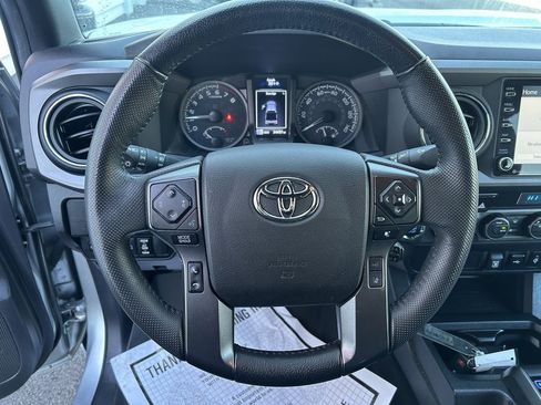 Certified 2023 Toyota Tacoma TRD Off-Road image 20
