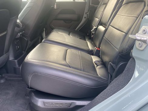 Used 2023 Jeep Wrangler Sahara w/ Cold Weather Group image 17