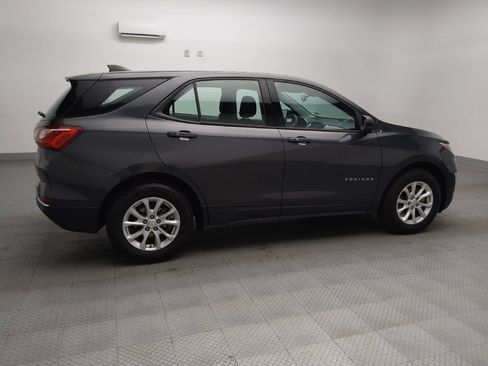 Used 2018 Chevrolet Equinox LS image 10