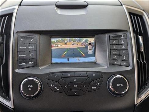 Used 2017 Ford Edge SEL image 13