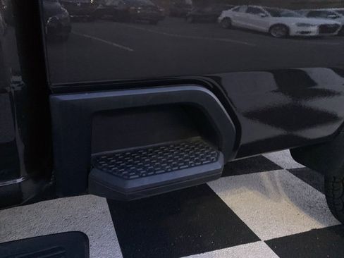 Used 2020 Chevrolet Silverado 3500 W/T w/ WT Convenience Package image 9