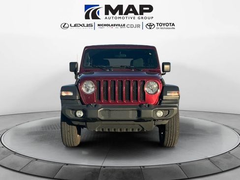 Used 2021 Jeep Wrangler Unlimited Sport image 8