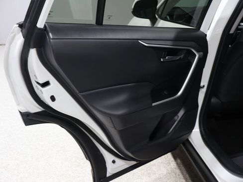 Certified 2024 Toyota RAV4 XLE image 16