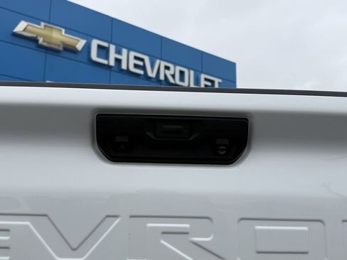 Used 2023 Chevrolet Silverado 2500 LT w/ Convenience Package image 10