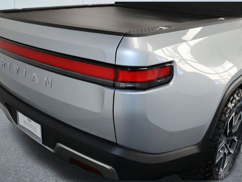 Used 2022 Rivian R1T Launch Edition AWD/4WD image 14