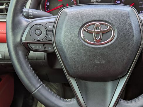 Used 2022 Toyota Camry XSE image 21