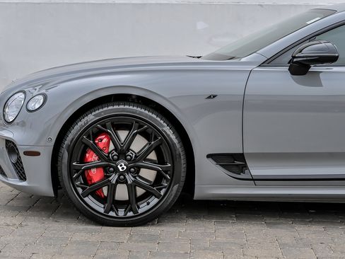 Used 2023 Bentley Continental GT V8 AWD/4WD image 10
