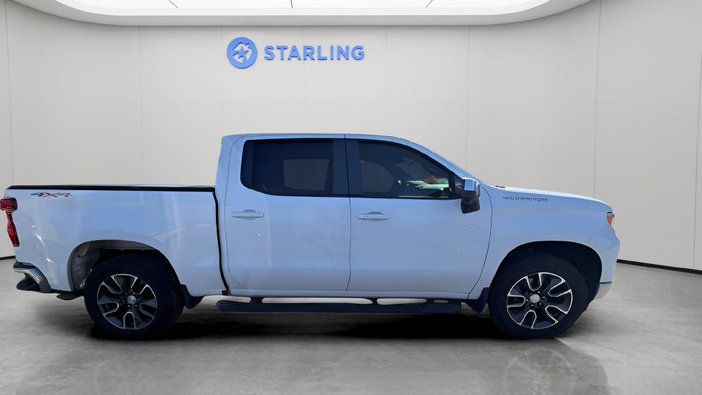 Used 2022 Chevrolet Silverado 1500 LT w/ All Star Edition Plus AWD/4WD image 2