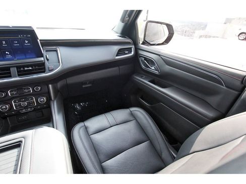 Used 2023 Chevrolet Tahoe RST image 10