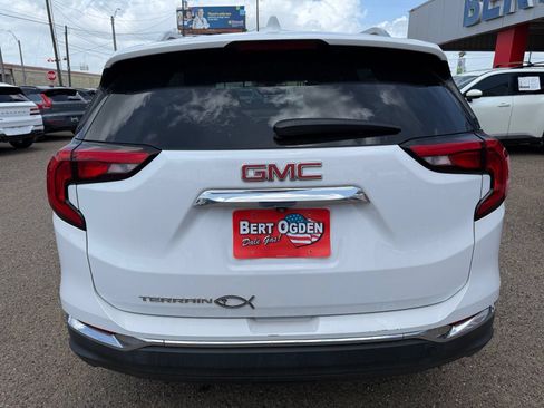 Used 2020 GMC Terrain SLT FWD image 3