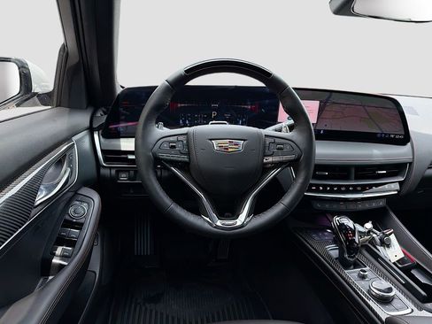 Used 2025 Cadillac CT5 V image 23