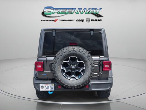 Used 2022 Jeep Wrangler Unlimited Rubicon 4xe w/ Cold Weather Group AWD/4WD image 2