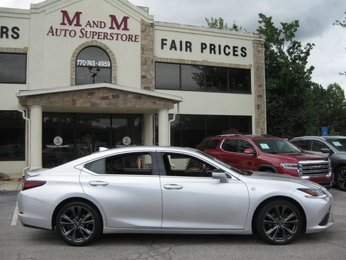 Used 2020 Lexus ES 350 F Sport w/ Accessory Package FWD image 8