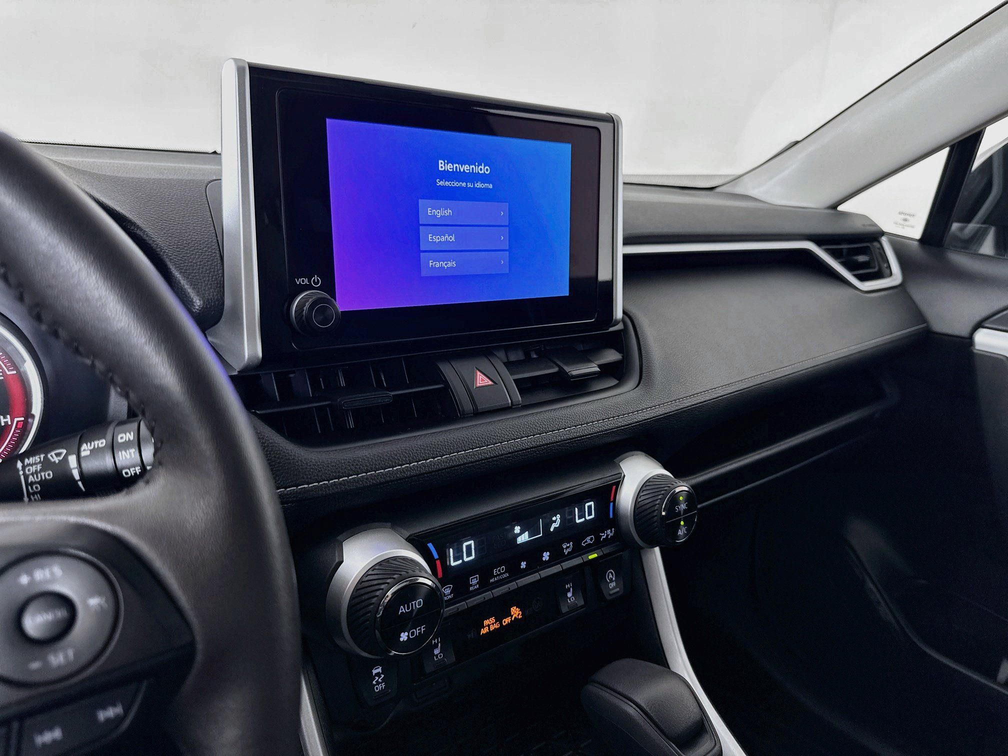 Certified 2025 Toyota RAV4 XLE w/ Convenience Package AWD/4WD image 17