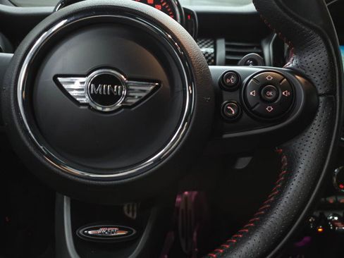 Used 2018 MINI Cooper S FWD image 21