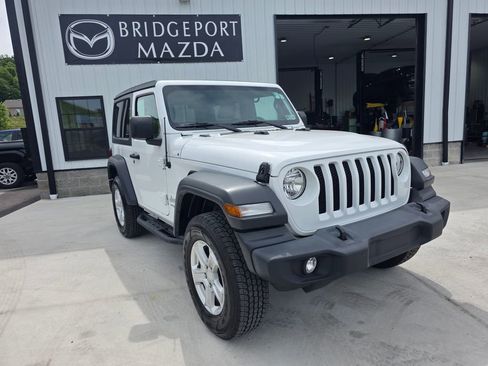 Used 2020 Jeep Wrangler Sport AWD/4WD image 1