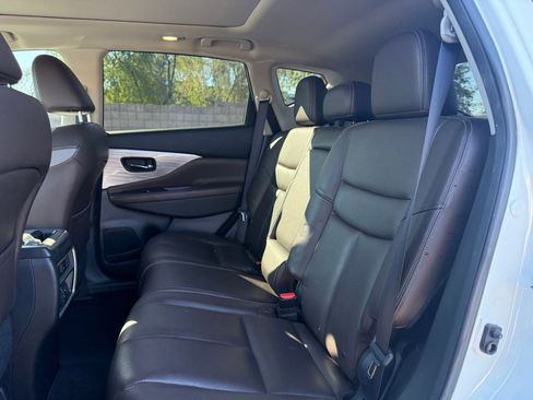 Used 2015 Nissan Murano Platinum w/ Platinum Technology Package image 9